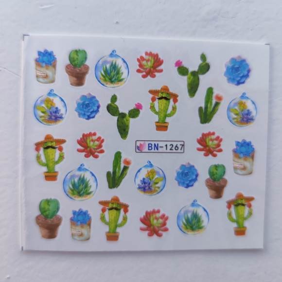 BUNDLE FOR $2✨💅 Nail Decals - Picture 2 of 4